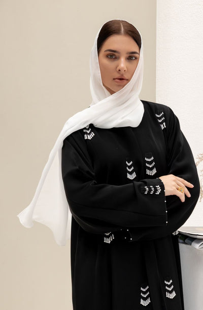 Lunar Pearl Abaya