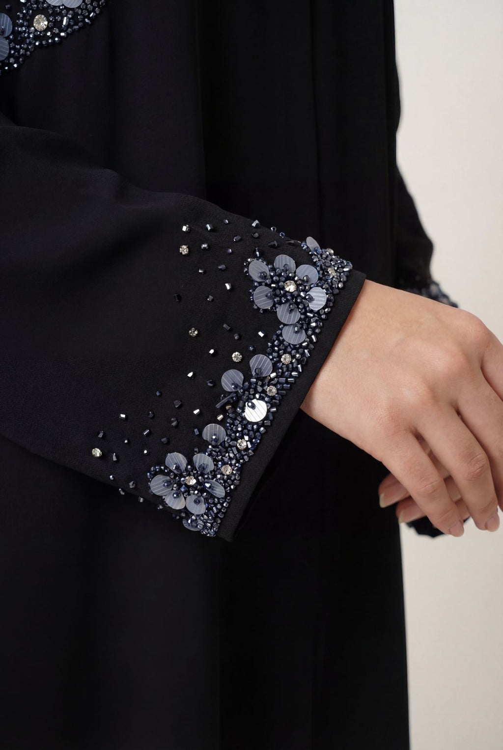 Noir Ocean Bloom Abaya