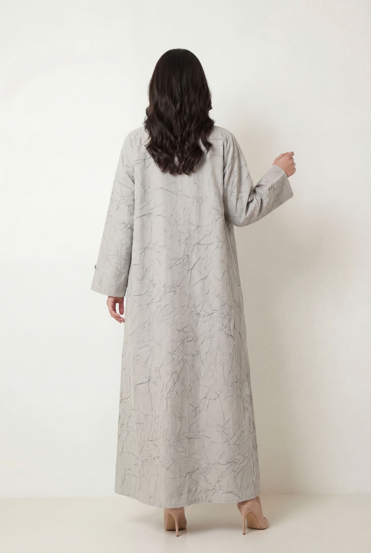 Silver Dunes Abaya